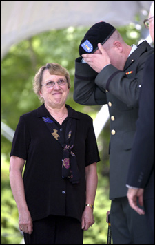 Janet King, Samuel Knox