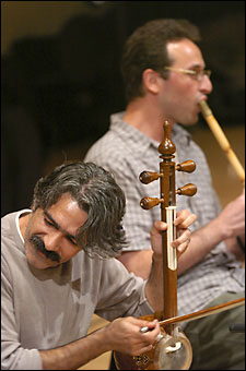 Silk Road musicians Kalhor and Jahangiri