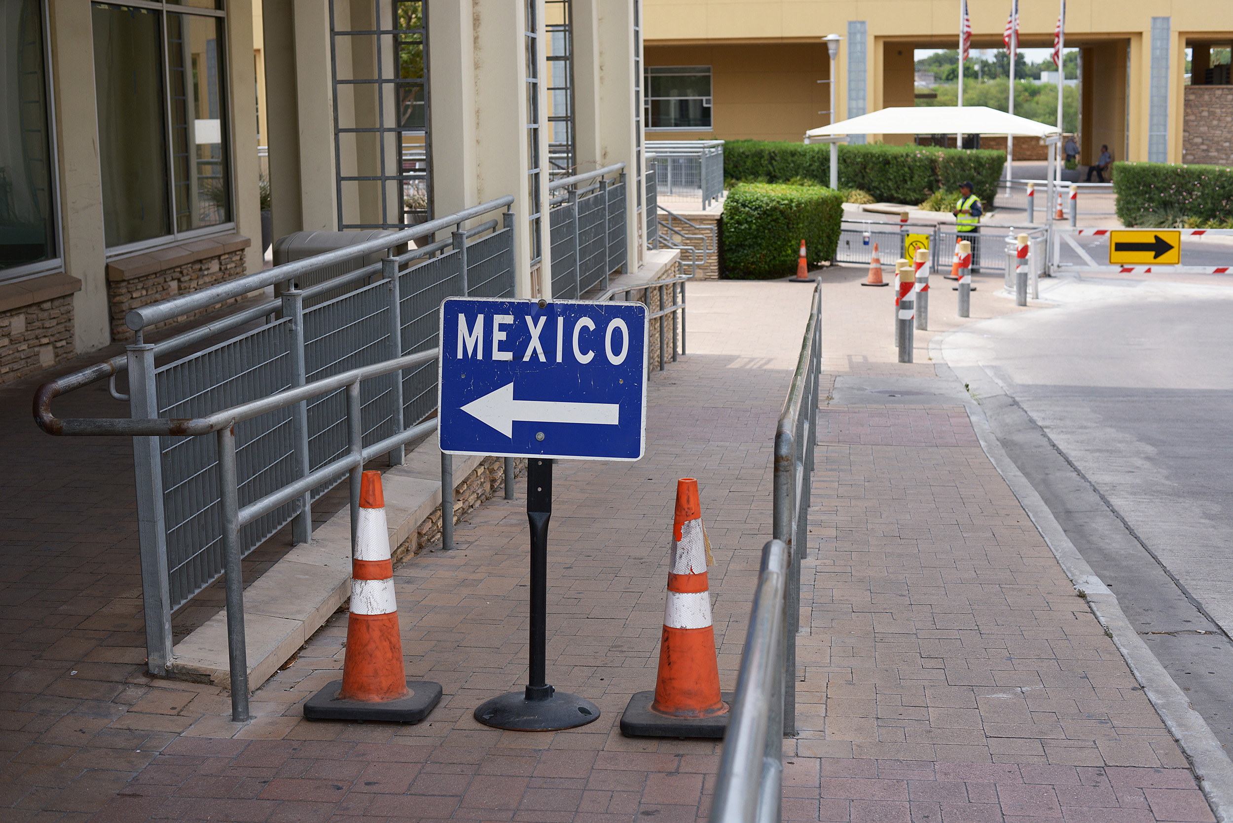 Border, Laredo, Texas.