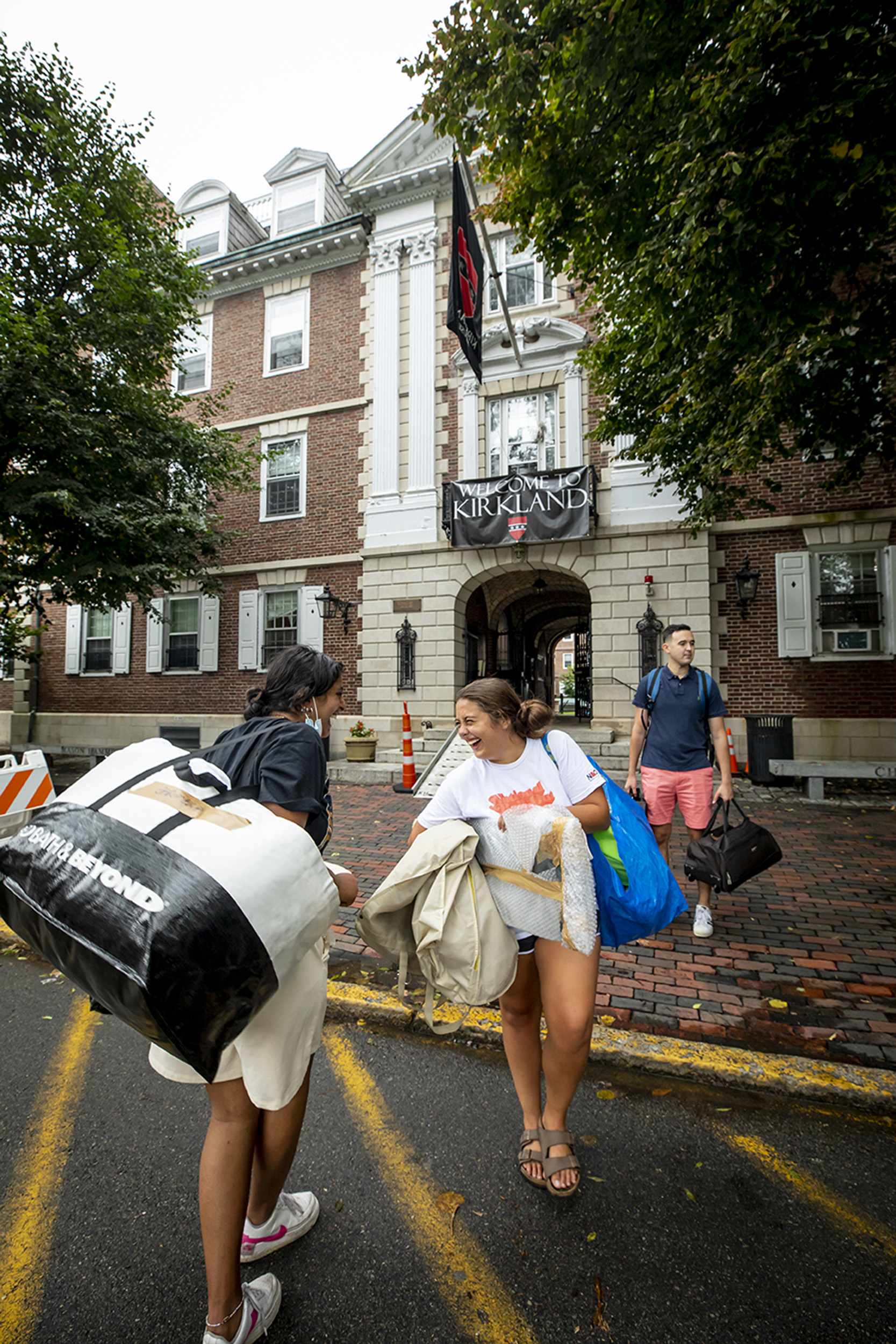 Bhargavi Garimella, '23, left, moves into Eliot House.