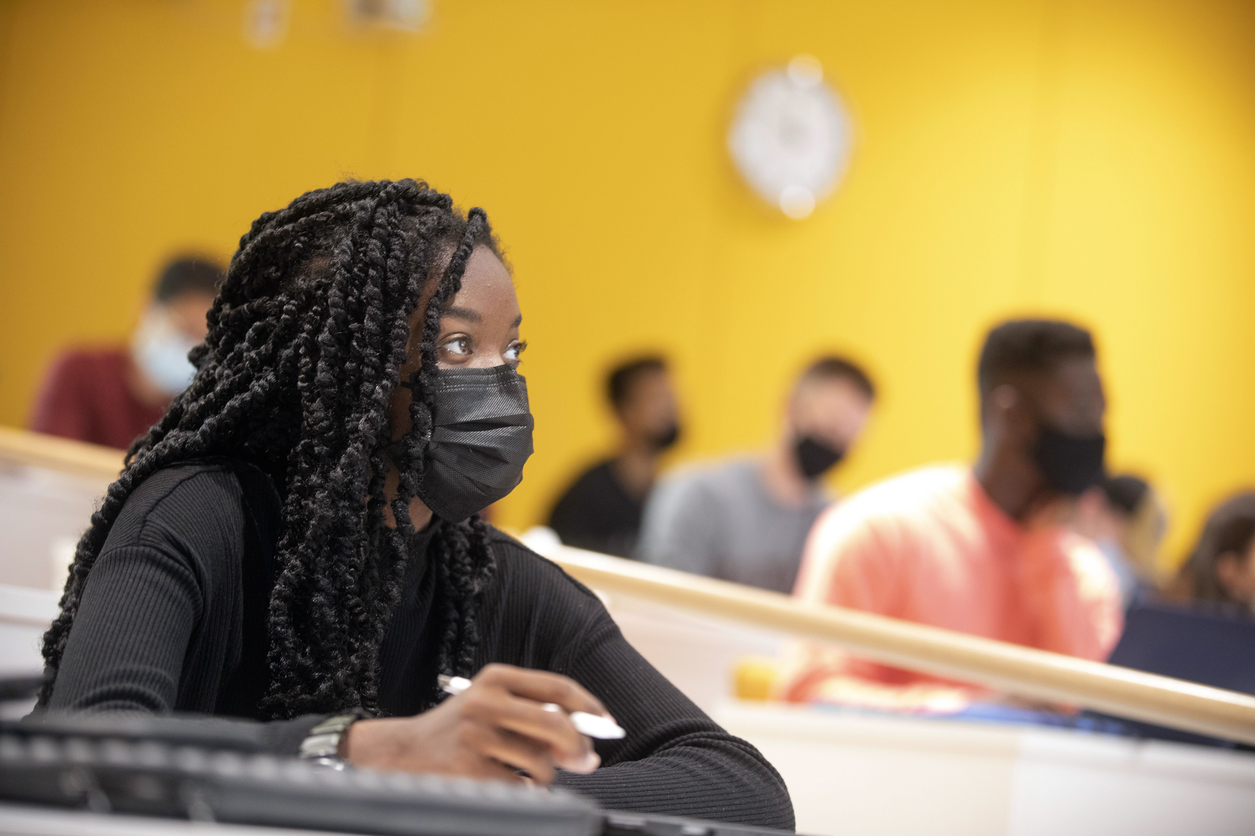 Melissa Jones ’24 studies inside The Science and Engineering Complex.