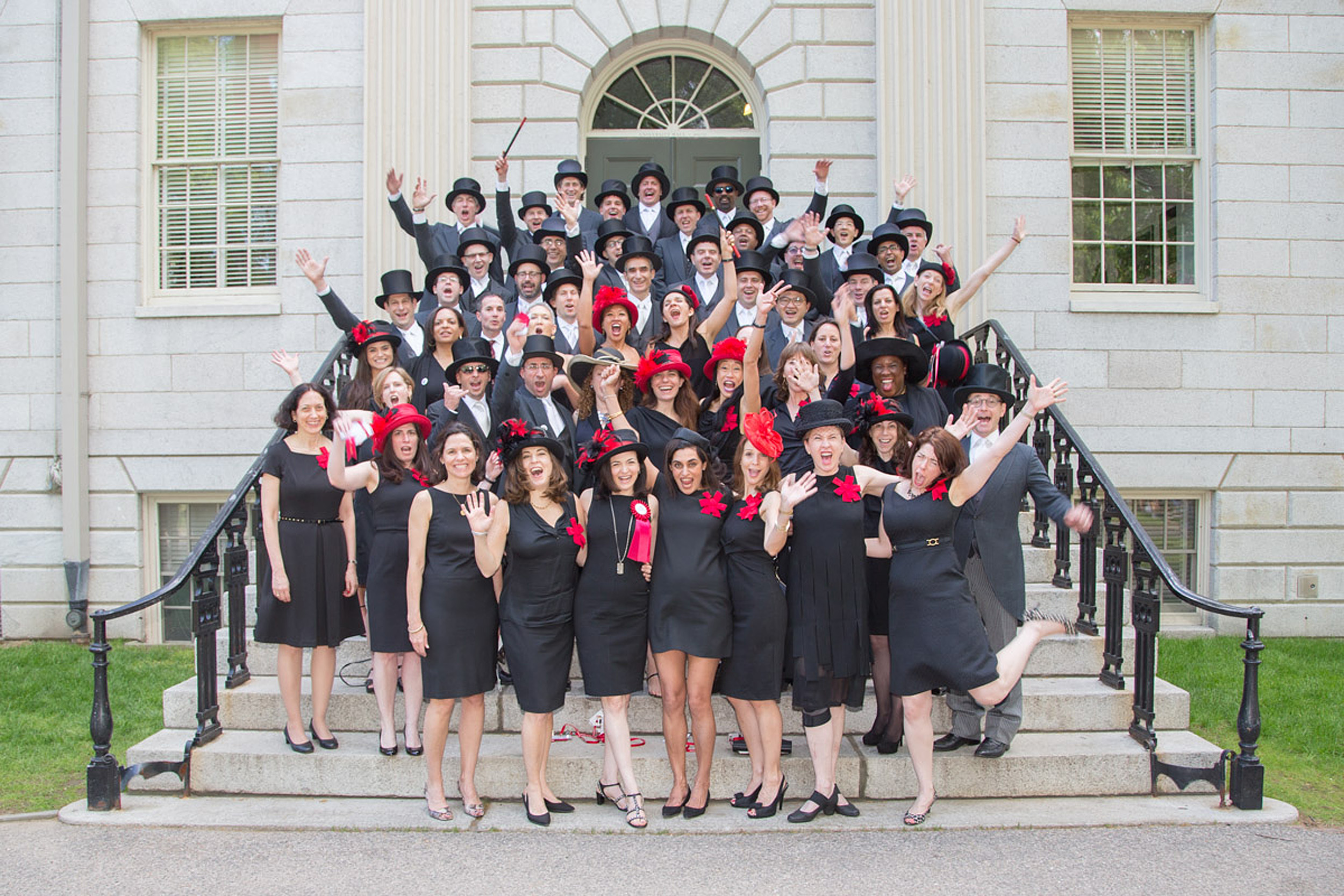 Alumni group photo.