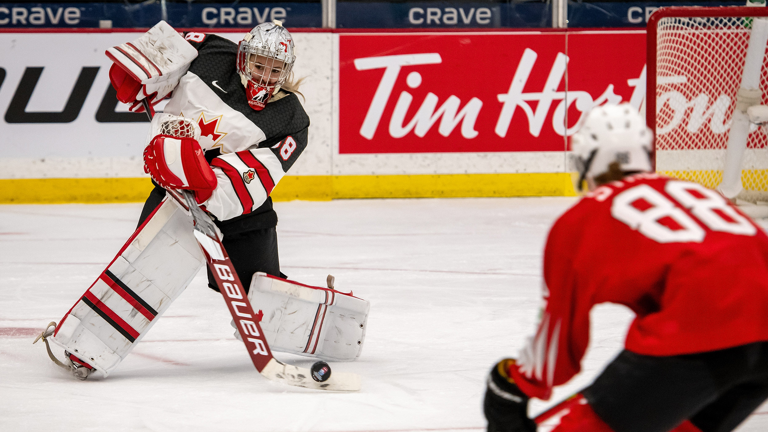 Emerance Maschmeyer playing for Candian Women's Hockey League.