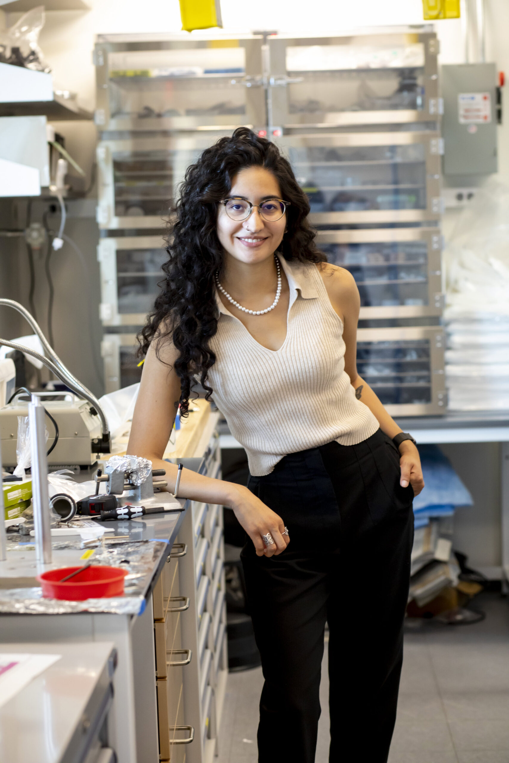 Denisse Cordova Carrizales in the Mundy Lab.