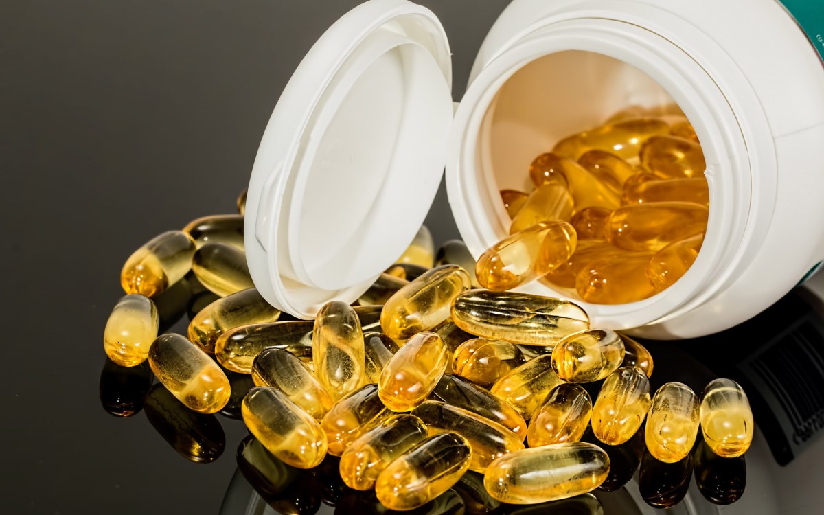 Capsules of fish oil