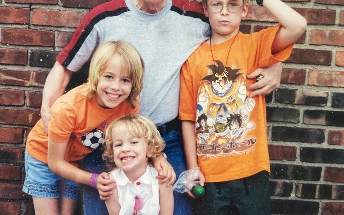 Shannon Freyer with siblings and her grandpa.