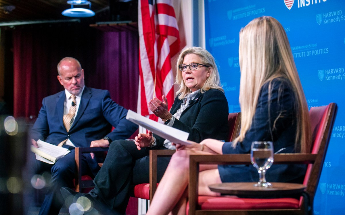 Liz Cheney talking with Matthew Mead and Hannah A. Bottarel.