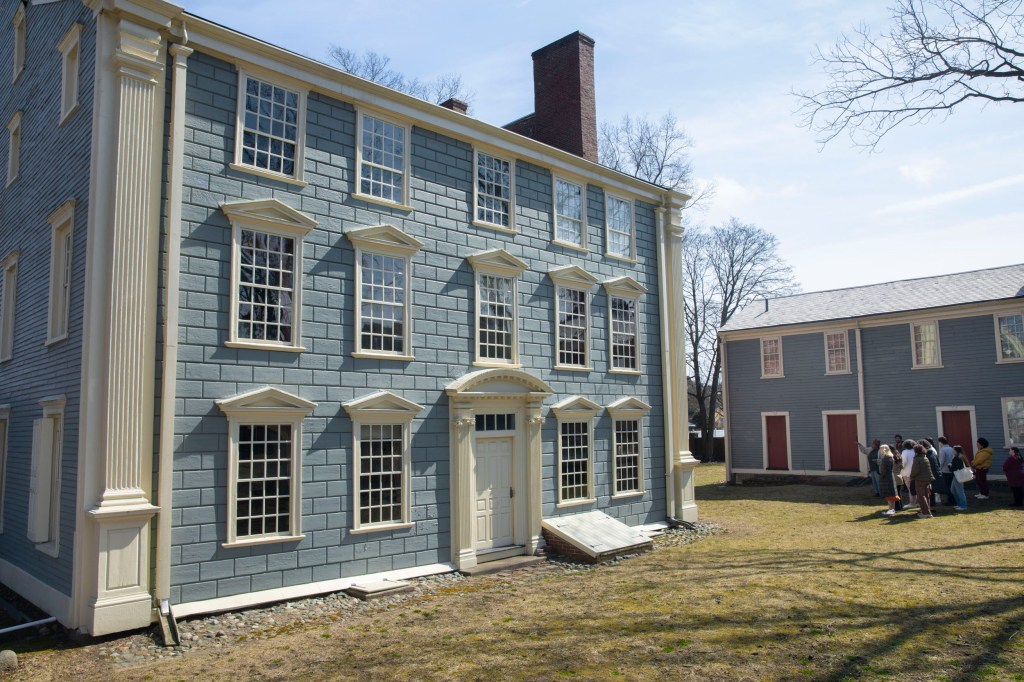 Royall House and Slave Quarters.