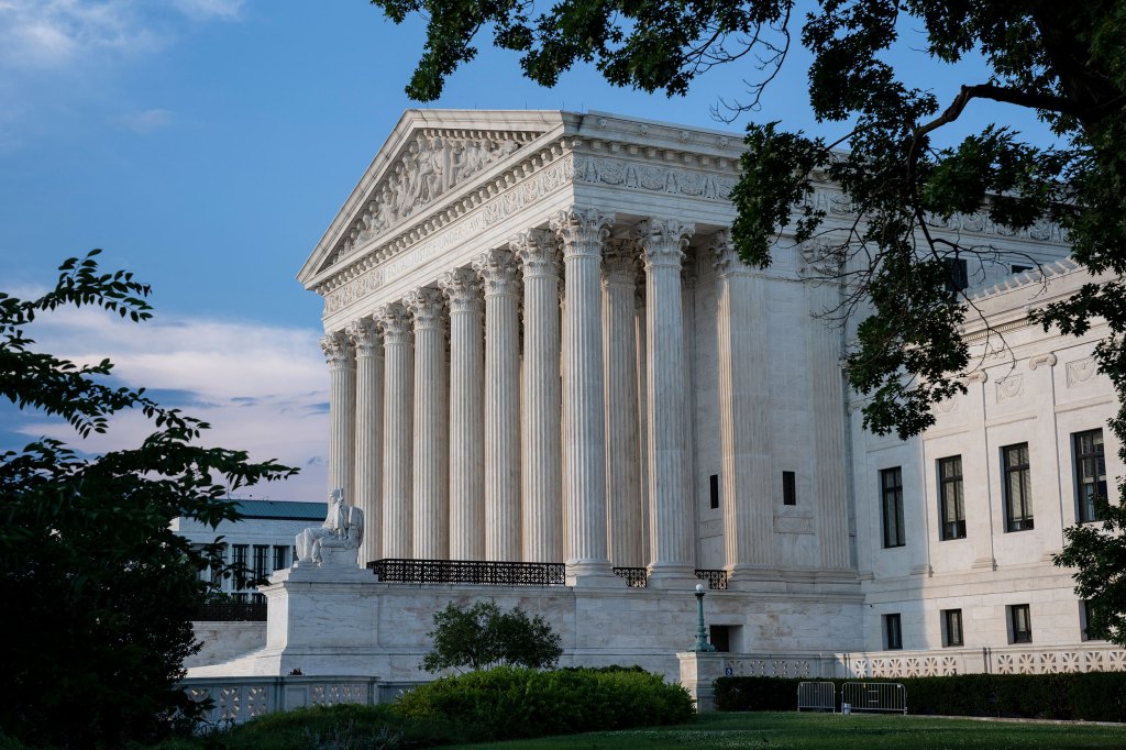 Exterior of Supreme Court.