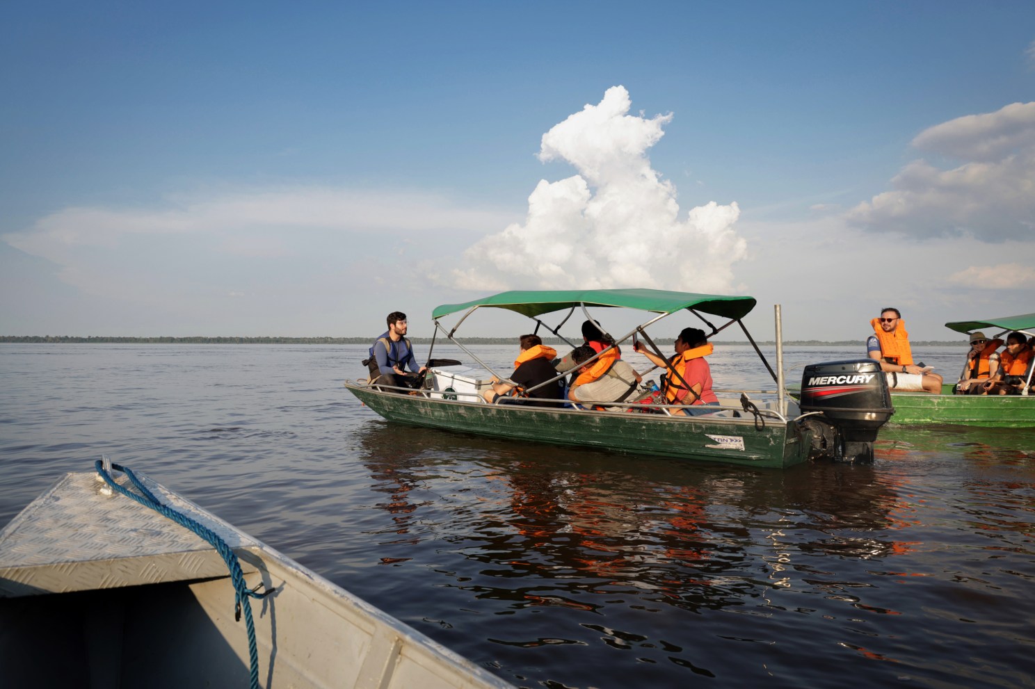 Christopher Hilgemberg leads water quality testing demonstrations on the Amazon River. 