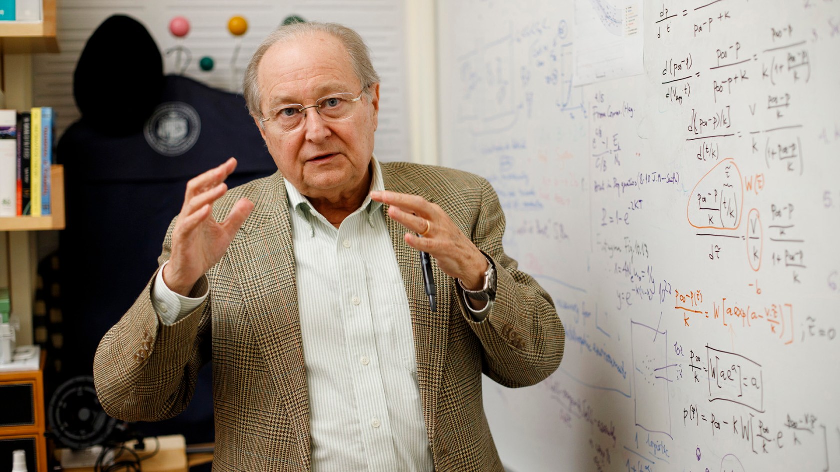 Juan Pérez-Mercader.