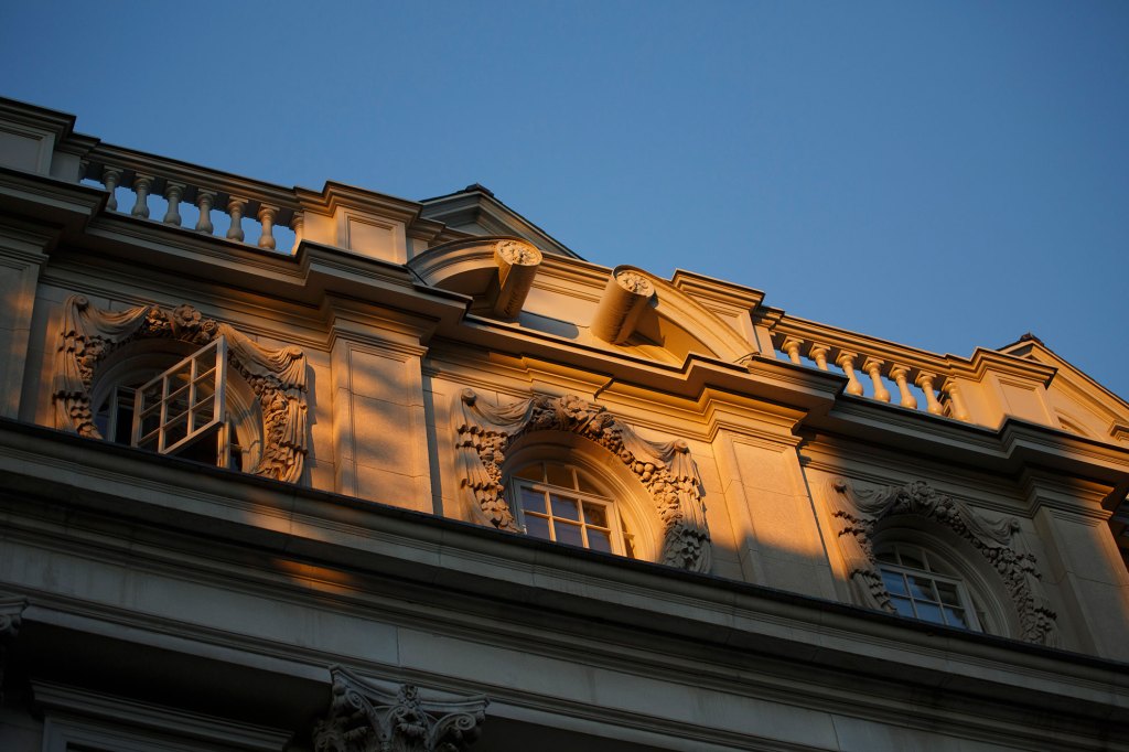 Winthrop House.