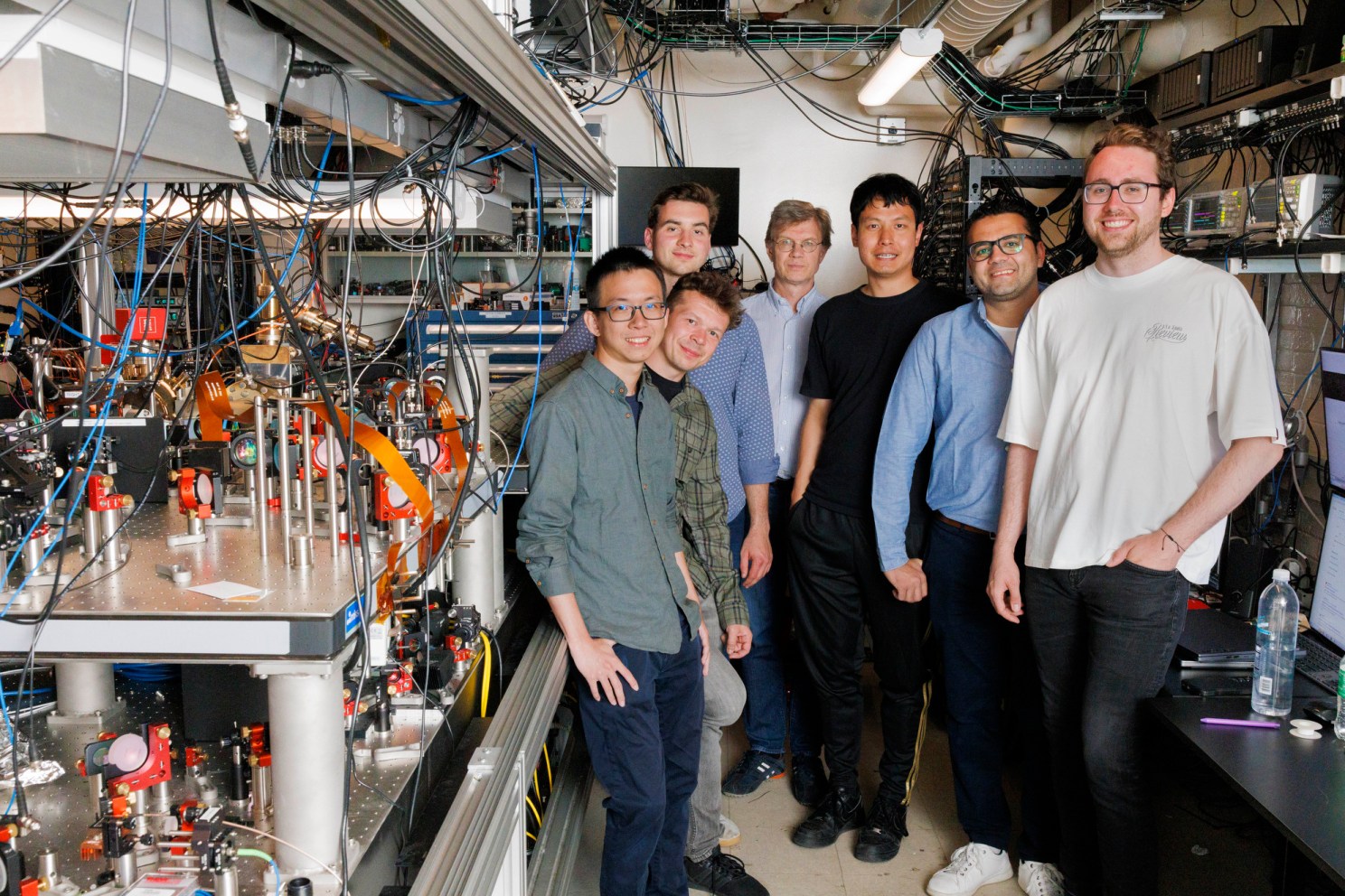 Neng-Chun Chiu (from left), Simon Hollerith, Luke Stewart, Mikhail Lukin, Jinen (Tim) Guo, Mohamed Abobeih, and Elias Trapp. 