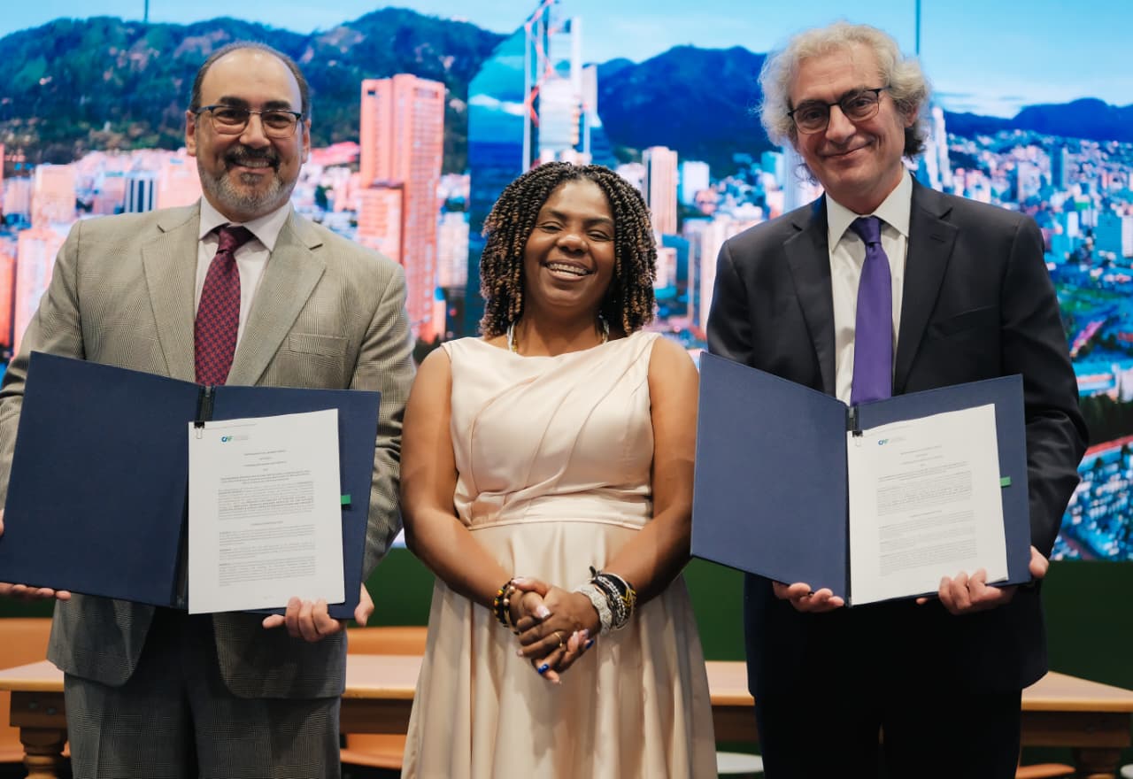 Sergio Díaz Granados, Francia Elena Márquez Mina, and Alejandro de la Fuente pictured.